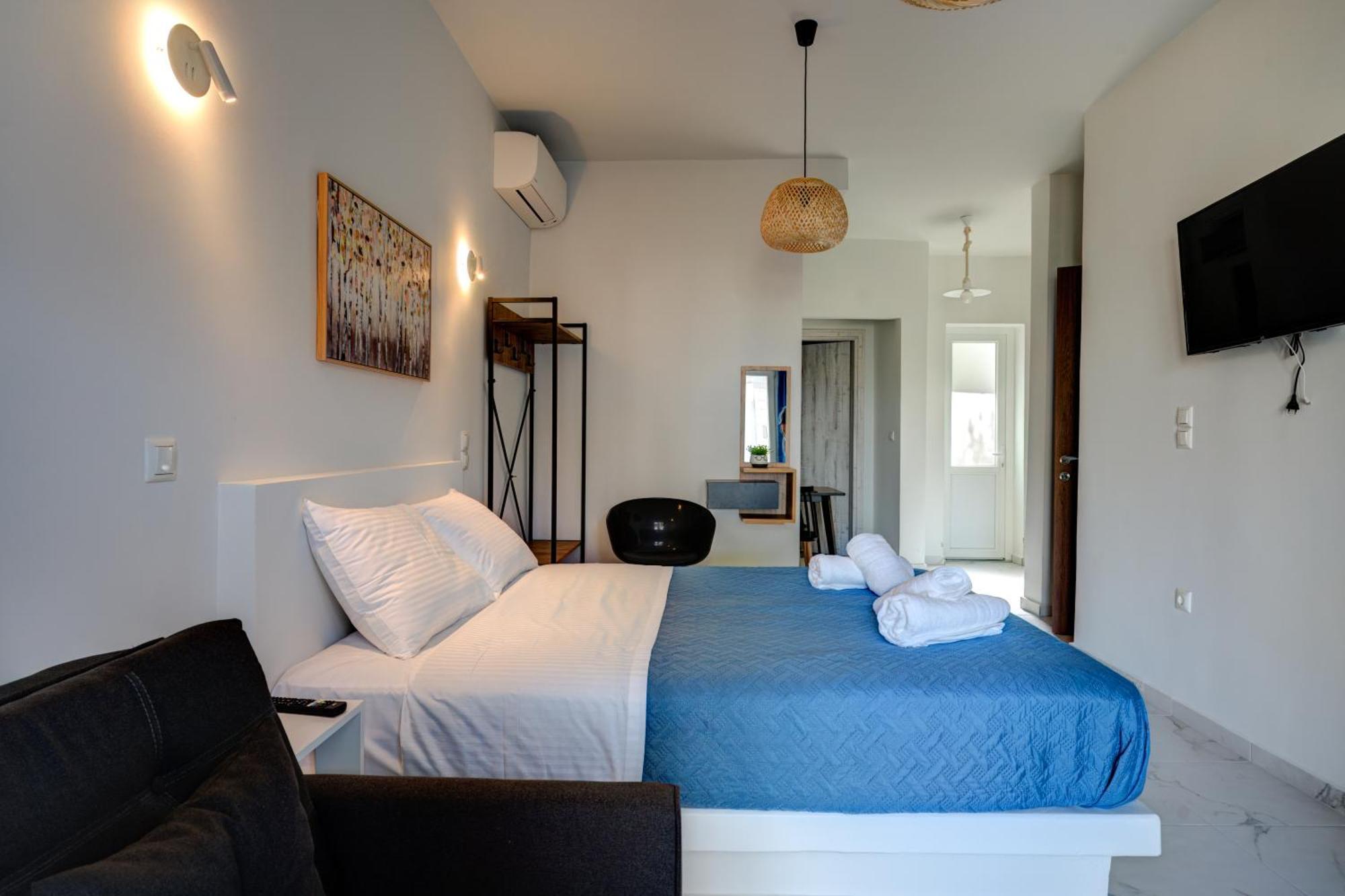 Molos Beachfront Apartments In Diakopto Zewnętrze zdjęcie